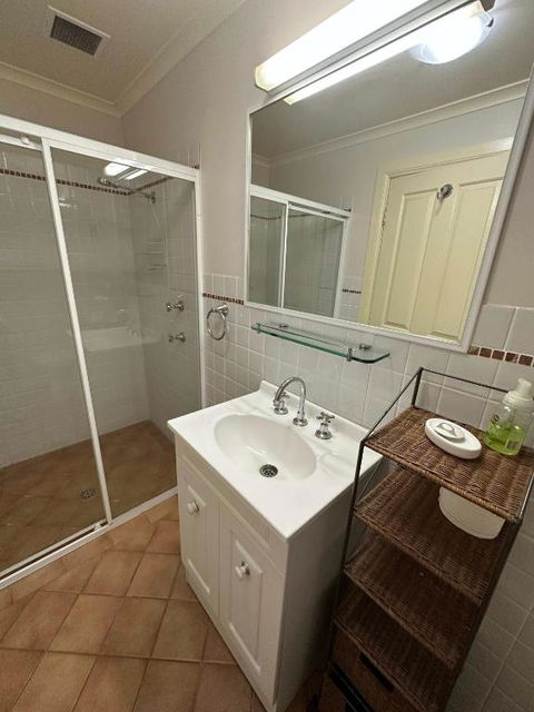 Apartment In The Heart Of Bathurst Walk Everywhere - Accommodation Search 2