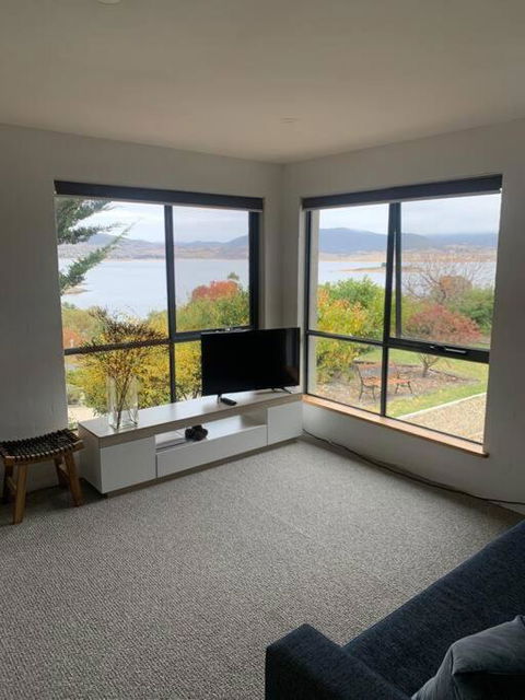 Apartment Minutes To Lake - Accommodation Search 0