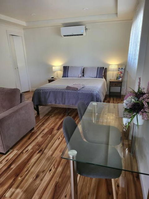 Apartment On Mica - Accommodation Search 0