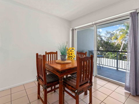 Apartment On The Esplanade - Accommodation Search 0