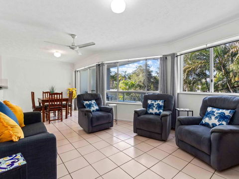 Apartment On The Esplanade - Accommodation Search 3