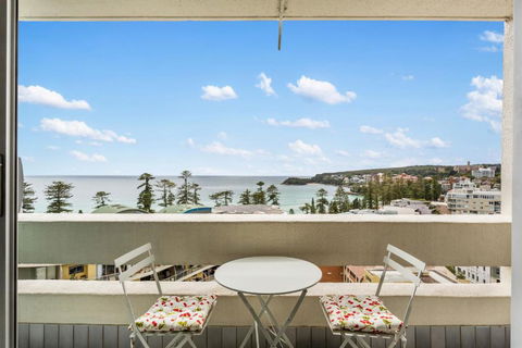 Apartment With Pool Access A Minute To The Beach - Accommodation Search 2