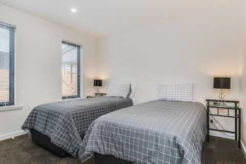 Apartments On Fraser Bicheno - Accommodation Search 3