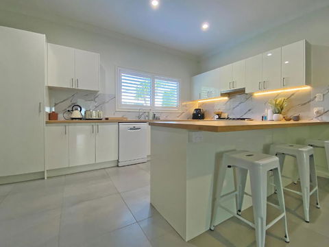 Apipi Holiday House - Accommodation Search 3
