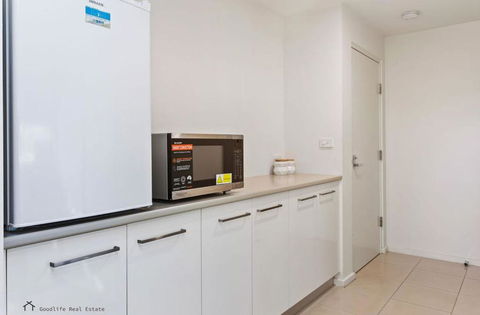 Apollo Blue Oceanview Unit 1- B Free WIFI - Accommodation Search 3