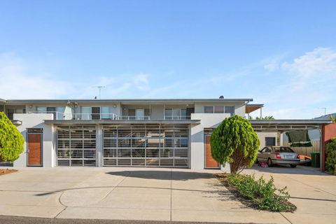 Applecross Riverside Apt - Accommodation Search 1