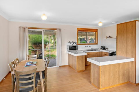 Apples - Accommodation Search 3