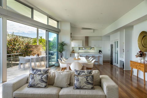 Apricus I Private Properties - Accommodation Search 3