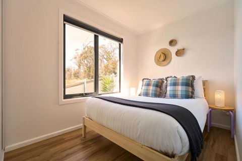 Apsley View - Accommodation Search 2