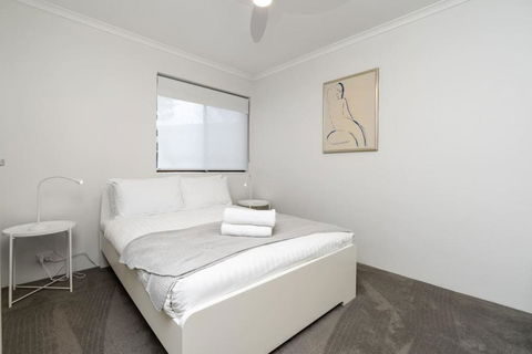 Apt In Kingston - 10min To Lake Burley Griffin - Accommodation Search 2