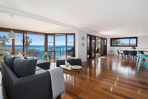 Aqua - Accommodation Search 3