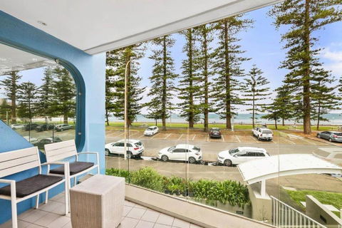 Aqua Blu - Prized Position - Accommodation Search 1