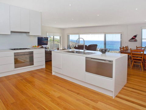 Aqua - Accommodation Search 2