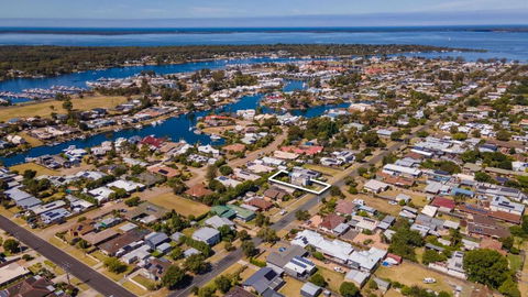 Aqua Vista - Accommodation Search 1
