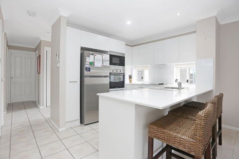Aquarius Townhouse - Accommodation Search 2