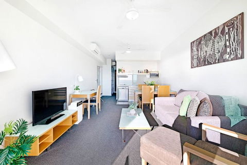 Arafura Suites - Dual-Studio Resort-style Getaway - Accommodation Search 3