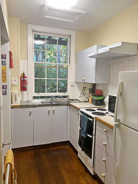 Arakoon House 2 - Bring Your Own Linen - Accommodation Search 1