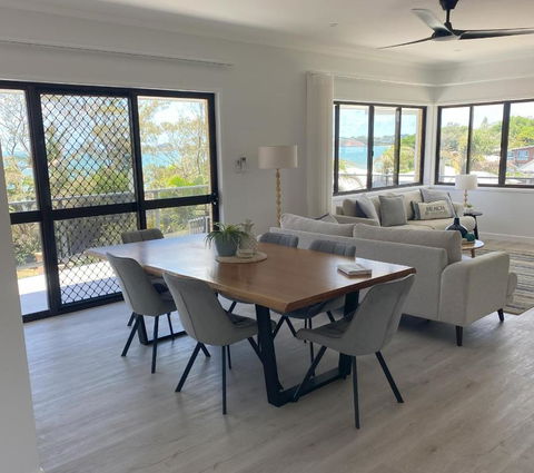 ARay At Cooee Bay - Apt A - Beach House Yeppoon - Accommodation Search 2