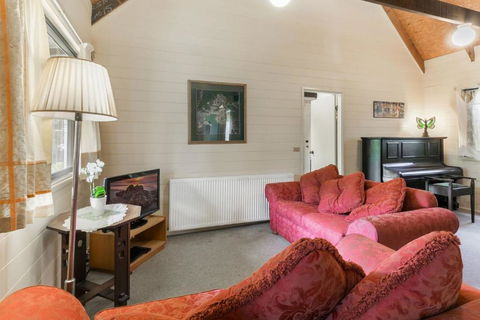 Arcadia - Accommodation Search 4