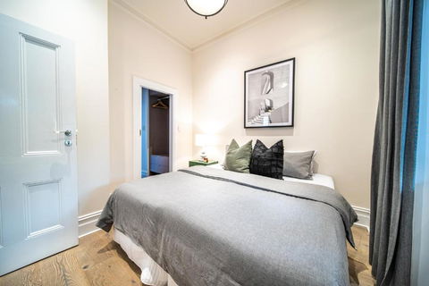 Archer St Heart Of North Adelaide Balcony 65TV - Accommodation Search 4