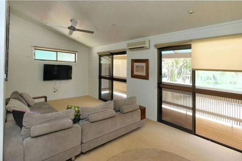 Archies Beach Abode - Accommodation Search 2