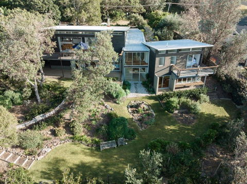 Argyll Mollymook Absolute Oceanfront - Accommodation Search 1