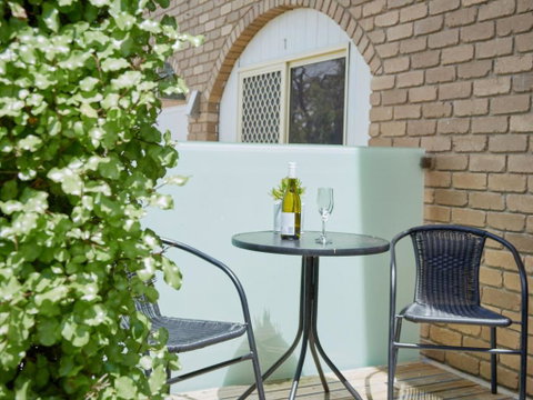 Arlingtons Holiday Accommodation - Accommodation Search 0