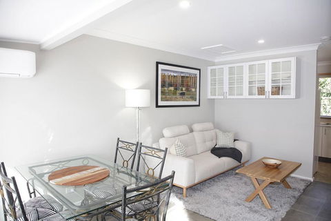 Armidale Cottage - All You Need On Taylor - Accommodation Search 0