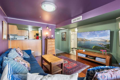 Artsy Boho Den In Iconic Fingerwharf Woolloomoolo - Accommodation Search 0