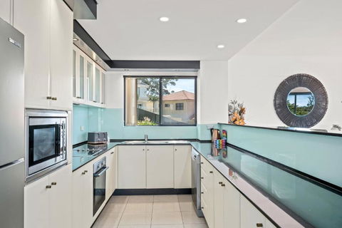Ash Sienna - Accommodation Search 4