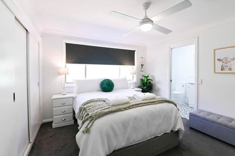 Aspen Abode - CBD, Fireplace, BBQ, 3 Smart TVs - Accommodation Search 2
