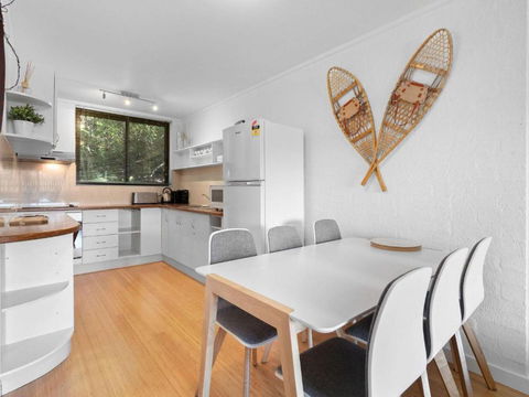 Aspen Court 8 - Accommodation Search 4