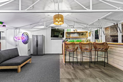 Aspendale Beach House - Accommodation Search 2