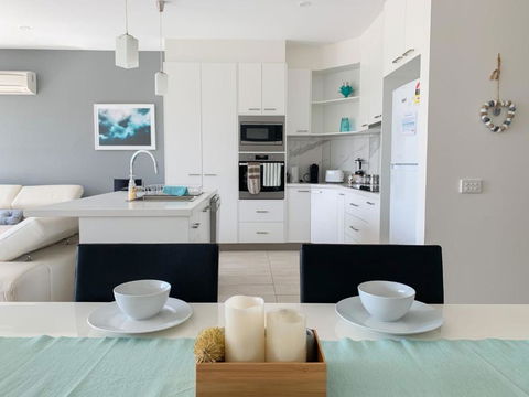 At Broadbeach Inverloch - Accommodation Search 4