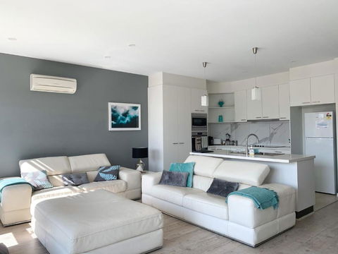 At Broadbeach Inverloch - Accommodation Search 2