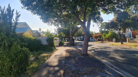 At College Avenue - Accommodation Search 3