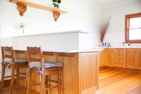 Audrey Wilkinson Vineyard - Accommodation Search 1