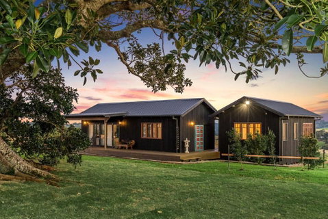 Aurora House - Accommodation Search 1