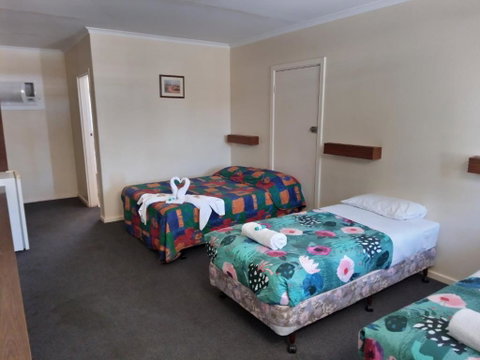 Austral Inn - Accommodation Search 2