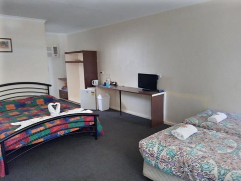 Austral Inn - Accommodation Search 1