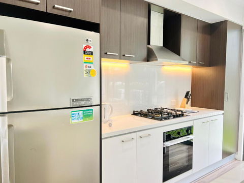 Austral Newly Built Modern 3 Br Home - Accommodation Search 3