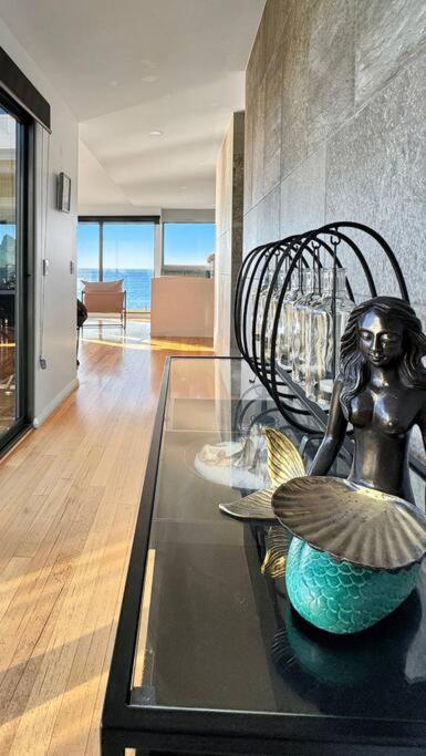 Ava - Luxe Oceanfront Beach House - Accommodation Search 3