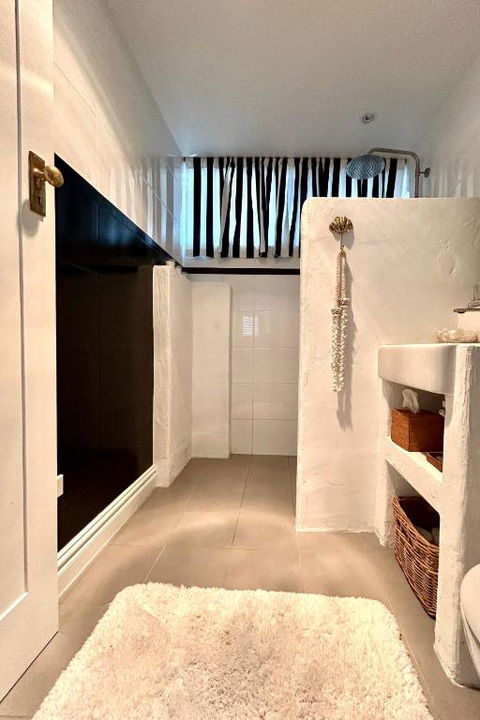 Avalon Beach Cottage- The Islander - Accommodation Search 4