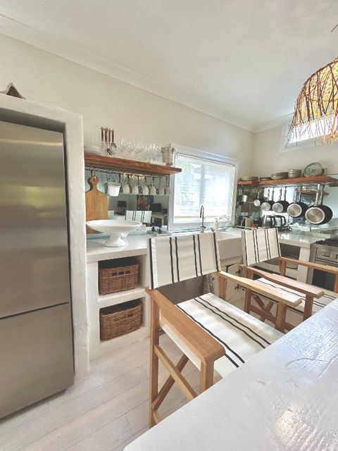 Avalon Beach Cottage- The Islander - Accommodation Search 2