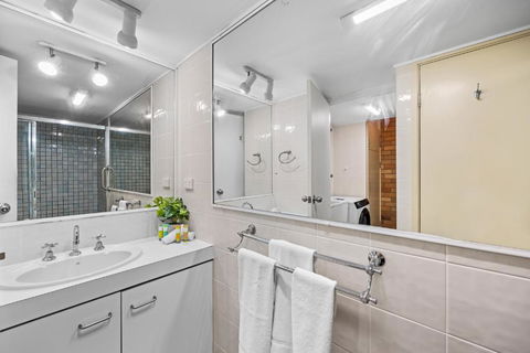 Avalon On Alex Beach 2 Bedroom Apartment - Accommodation Search 3