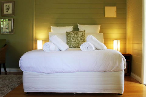 Avalon Private Spa Villa With Beautiful Tree Views - Accommodation Search 4