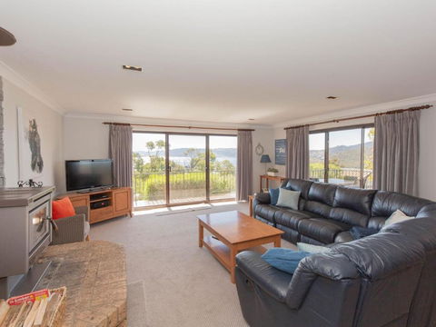 Aviemore 4 14 Cobbodah Street - Accommodation Search 1