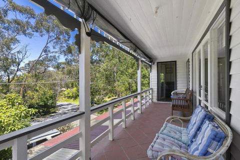 Avirgonia - Accommodation Search 4