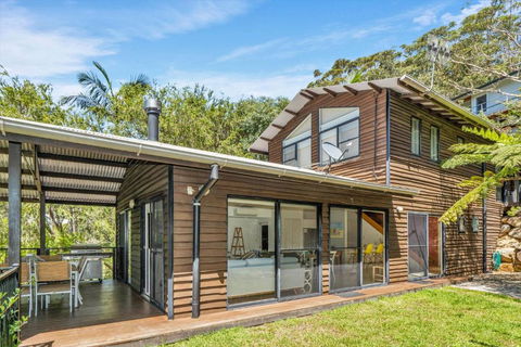 Avoca Beach Living - Accommodation Search 1