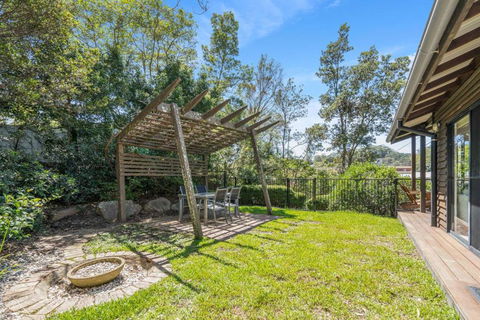 Avoca Beach Living - Accommodation Search 2